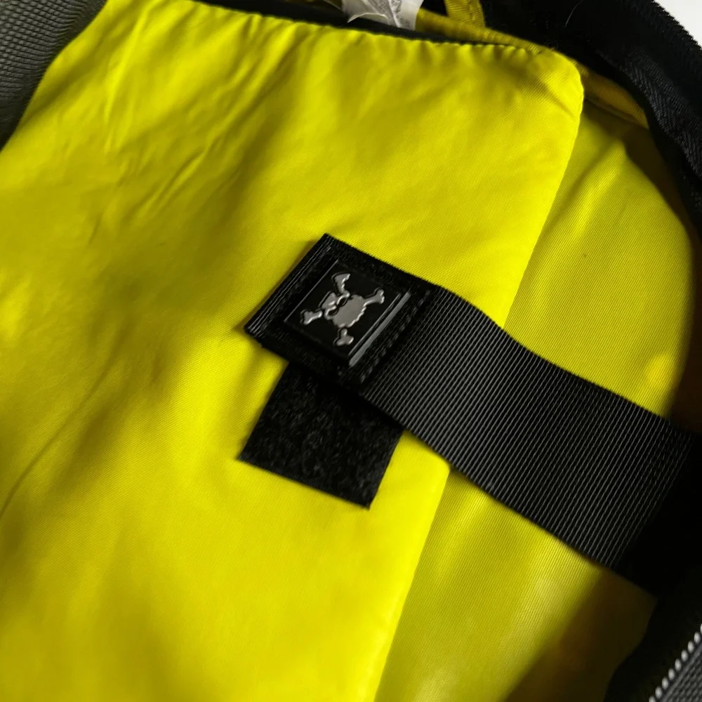 Oakley Kitchen Sink Backpack Black Yellow Laptop Compartment 92060-001
